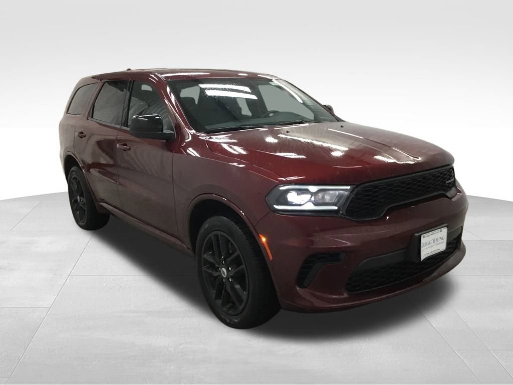 Used 2023 Dodge Durango GT image 3