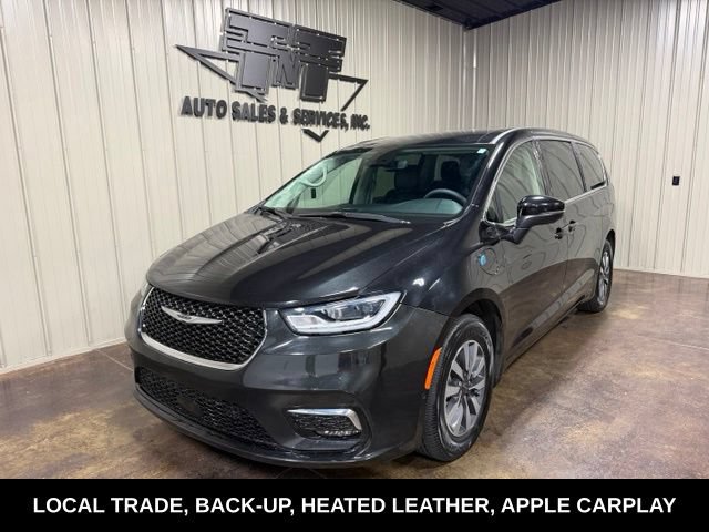 Used 2023 Chrysler Pacifica Touring-L