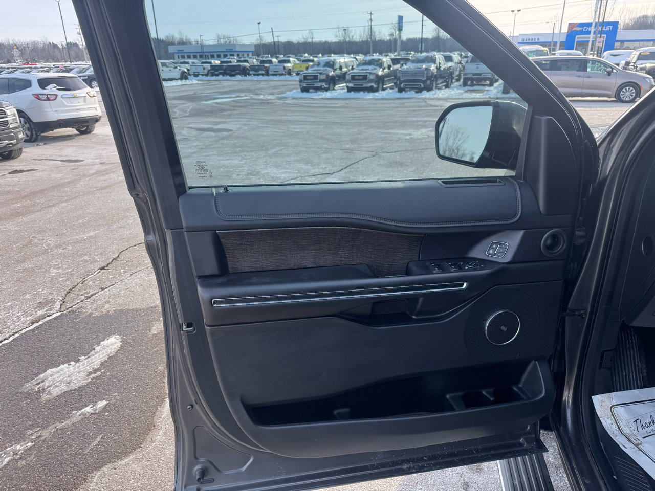 Used 2019 Ford Expedition Limited w/ Equipment Group 301A image 15