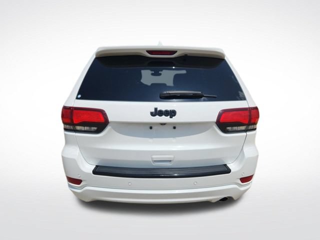 Used 2018 Jeep Grand Cherokee Altitude RWD image 7