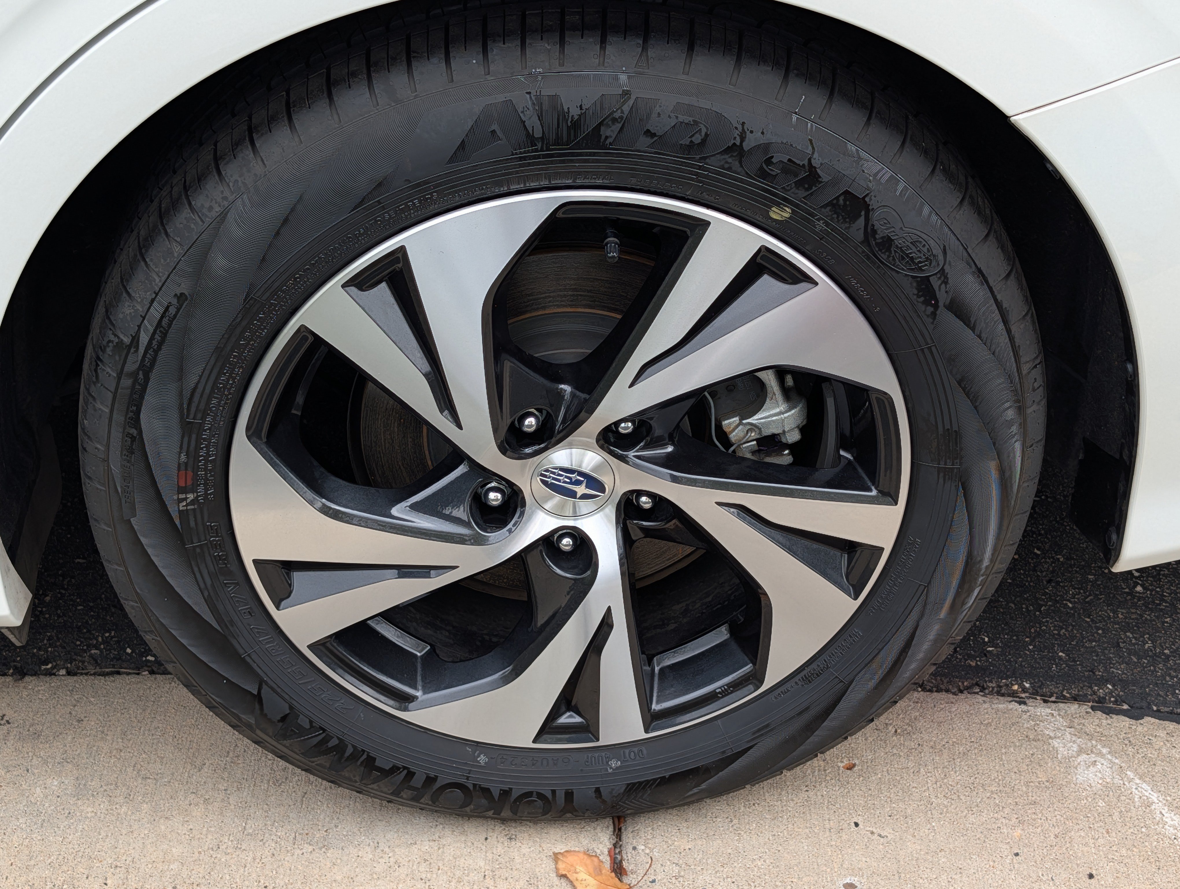 Certified 2025 Subaru Legacy Premium AWD/4WD image 15