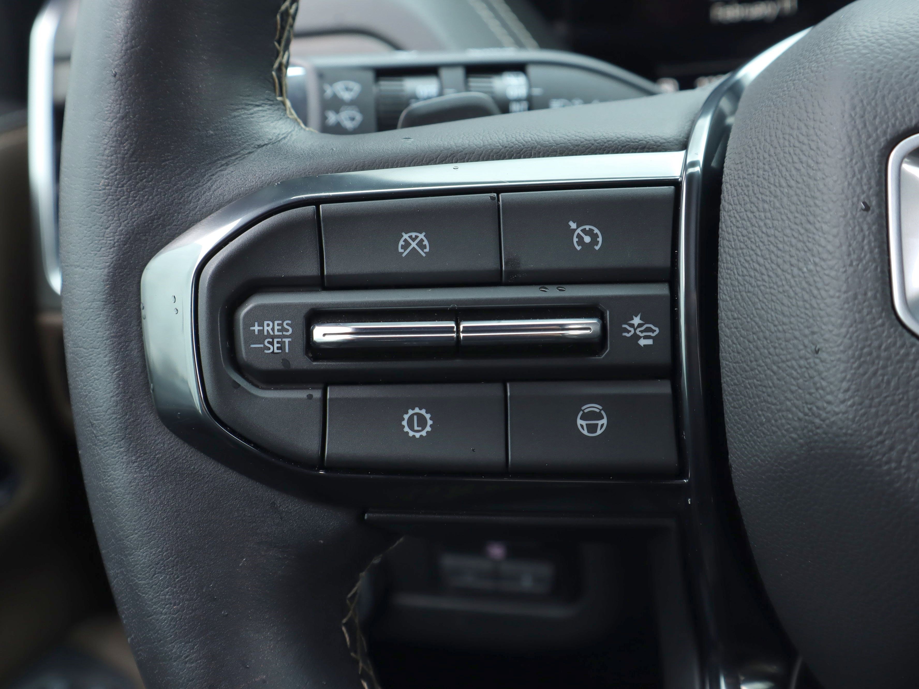 Used 2025 GMC Yukon XL Denali Ultimate image 20