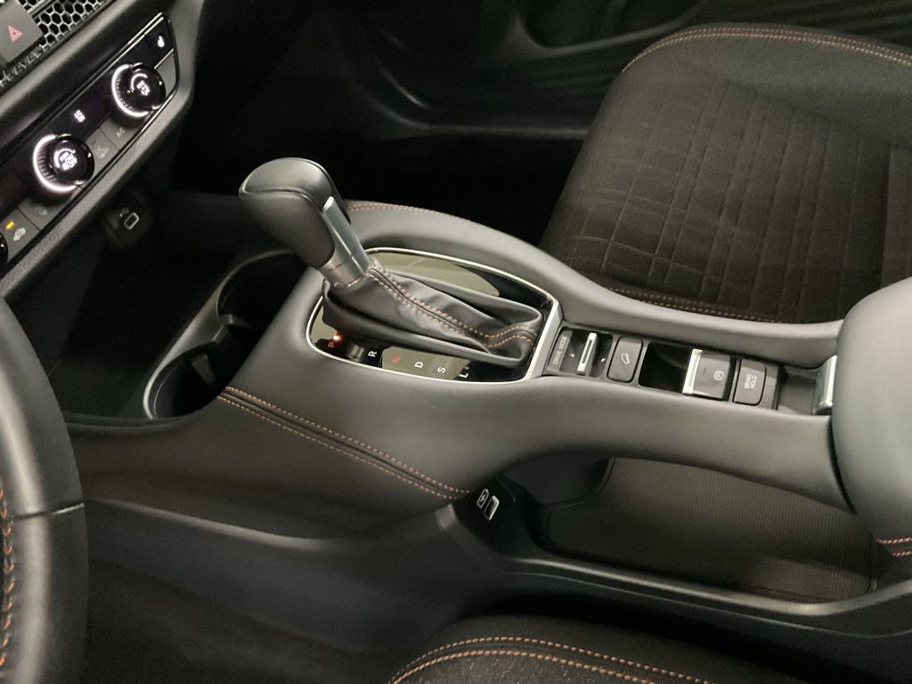 Used 2023 Honda HR-V Sport image 18