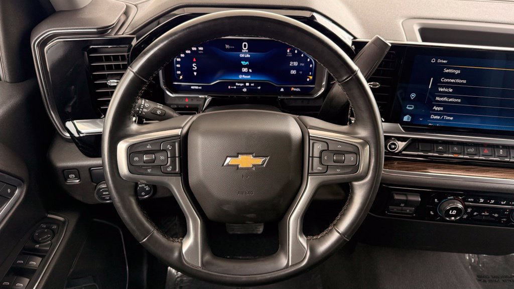 Used 2025 Chevrolet Silverado 1500 LT RWD image 22