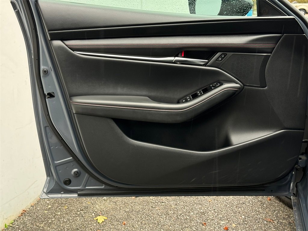 Used 2024 MAZDA MAZDA3 s image 10