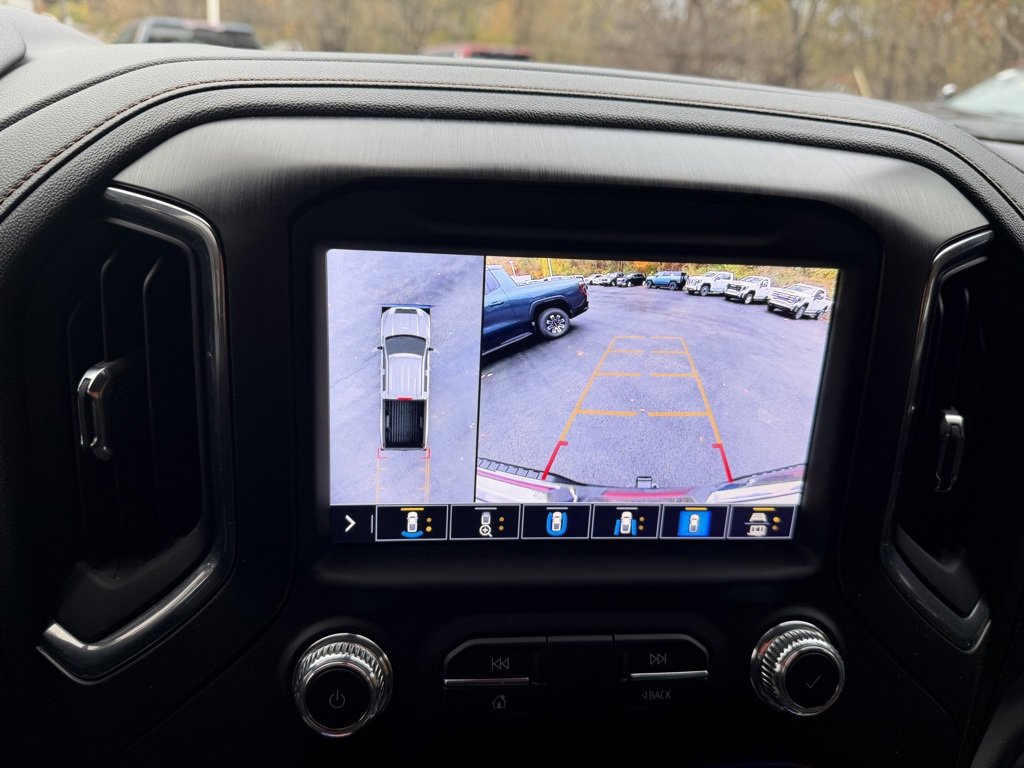 Used 2022 GMC Sierra 2500 AT4 w/ AT4 Preferred Package image 25