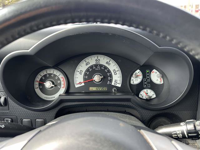 Used 2007 Toyota FJ Cruiser 4WD image 15