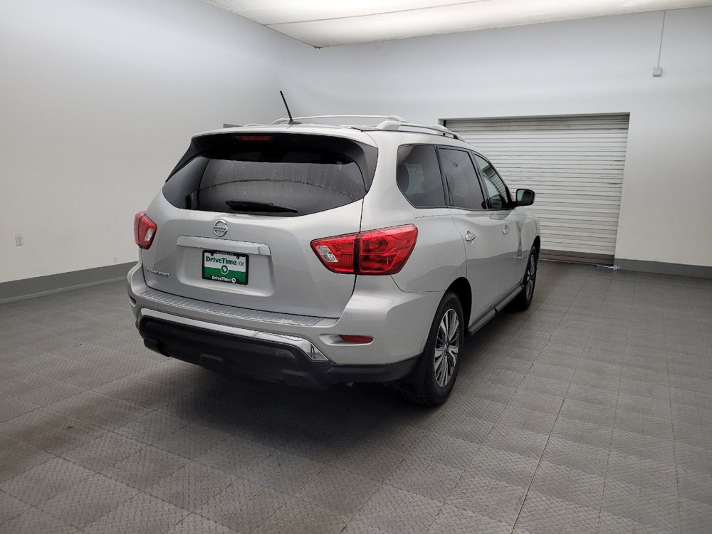 Used 2018 Nissan Pathfinder S FWD image 9
