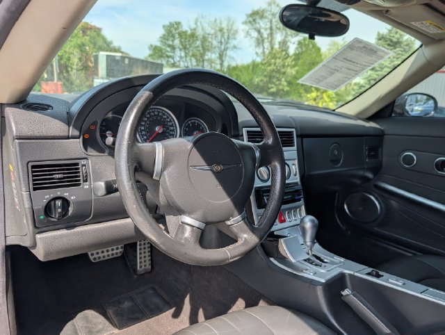 Used 2005 Chrysler Crossfire Limited RWD image 7