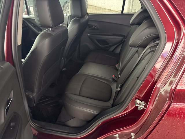 Used 2016 Chevrolet Trax LT w/ LT Convenience Package AWD/4WD image 11