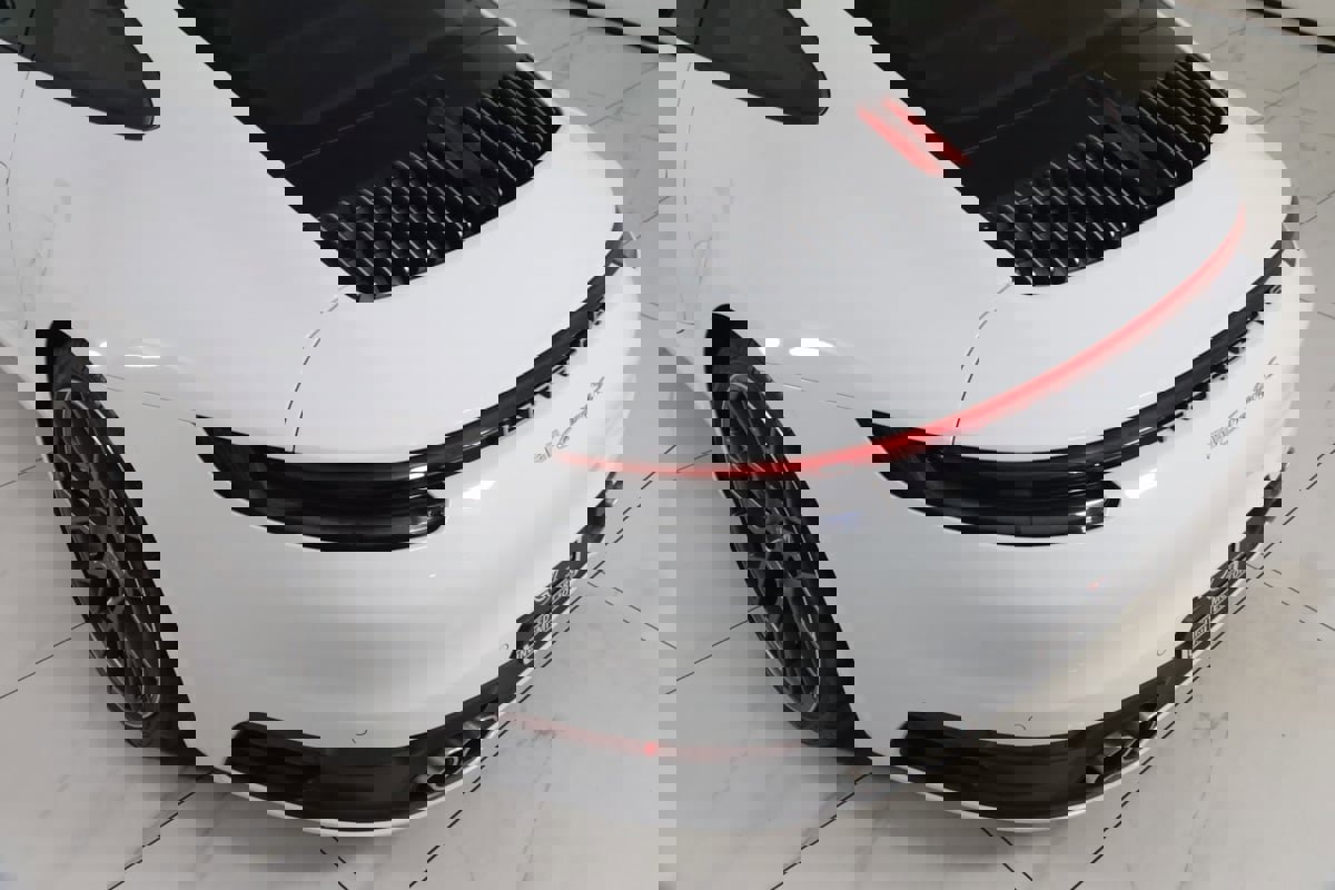 Used 2020 Porsche 911 Carrera S image 34