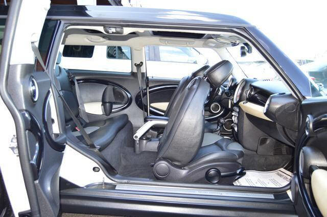 Used 2009 MINI Cooper Clubman S image 53