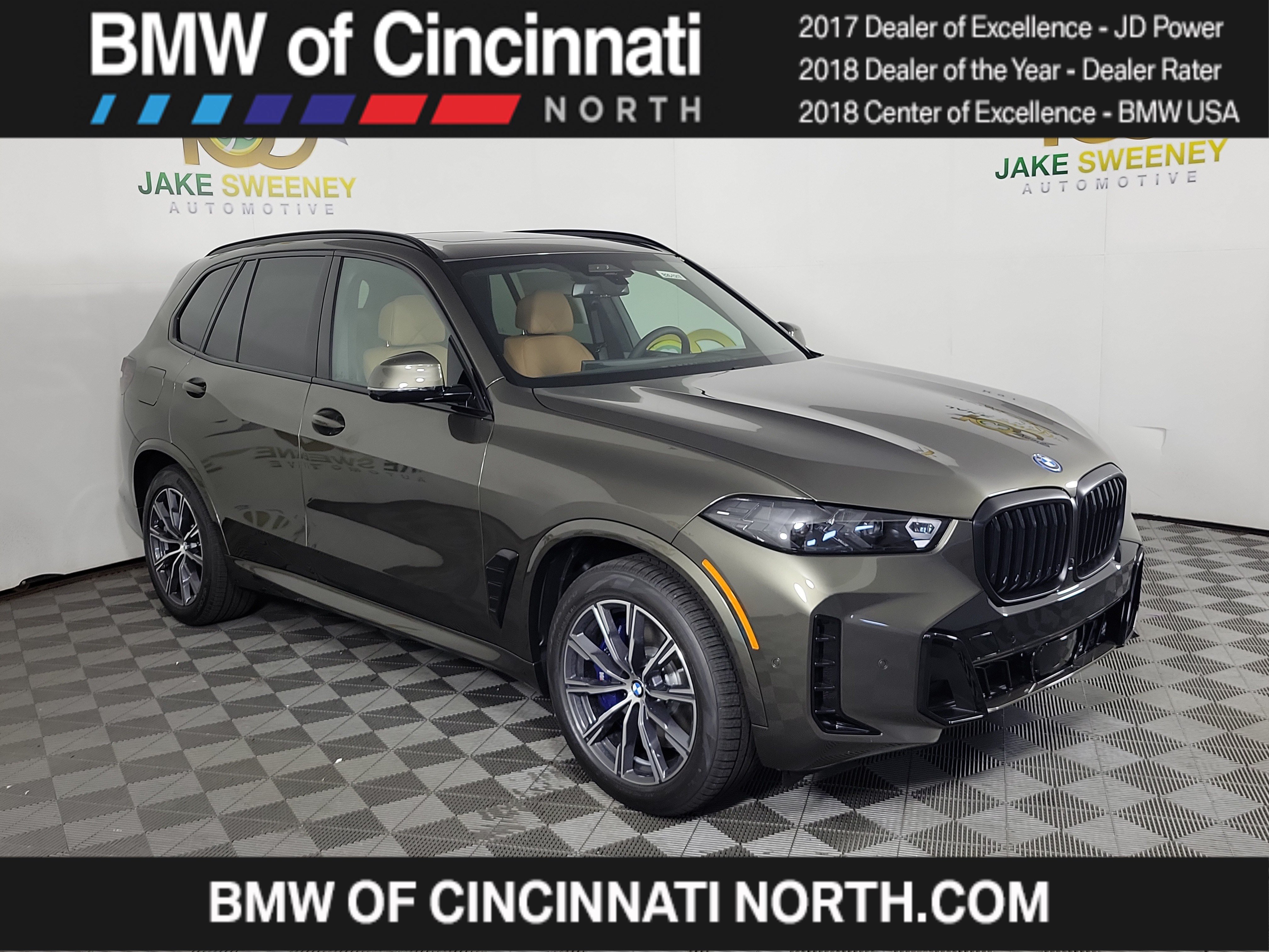 New 2026 BMW X5 xDrive50e w/ M Sport Package AWD/4WD image 1