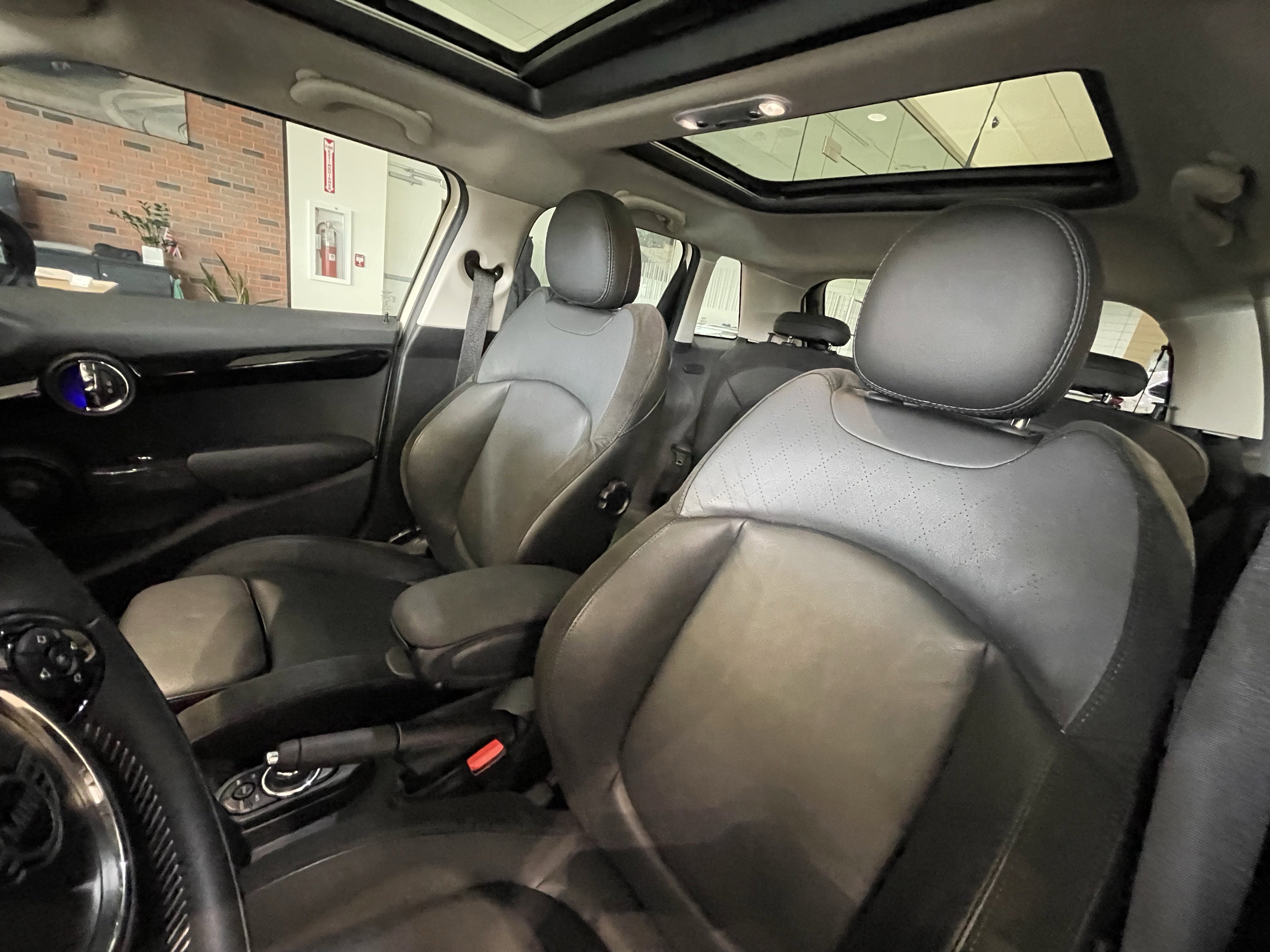 Used 2021 MINI Cooper S image 7