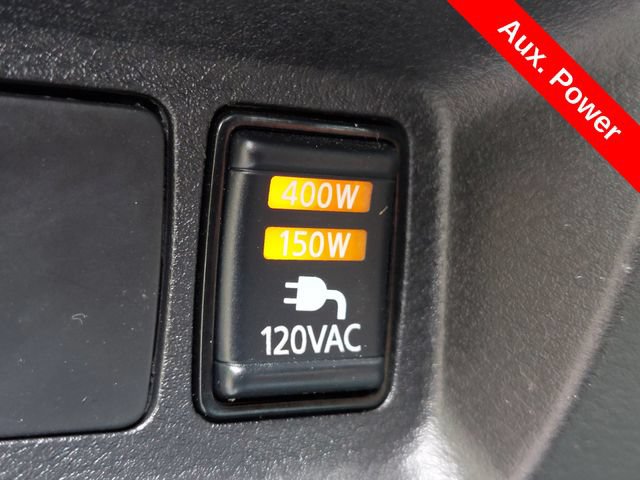 Used 2024 Nissan Frontier SV w/ Technology Package AWD/4WD image 17