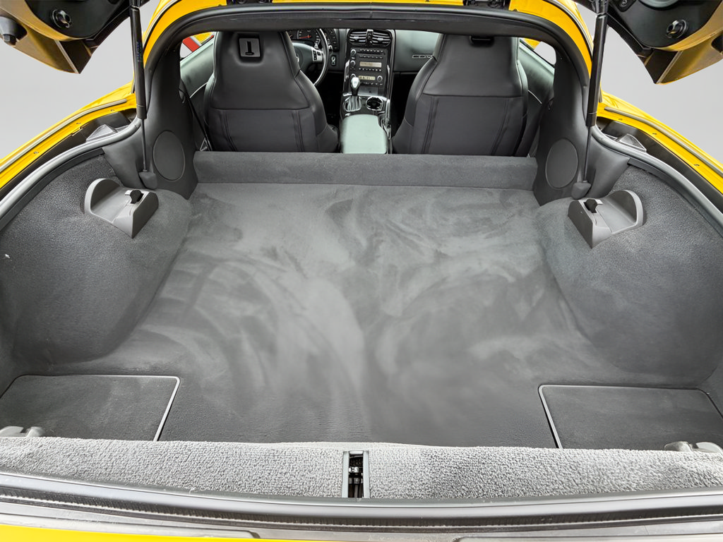 Used 2010 Chevrolet Corvette Grand Sport RWD image 18