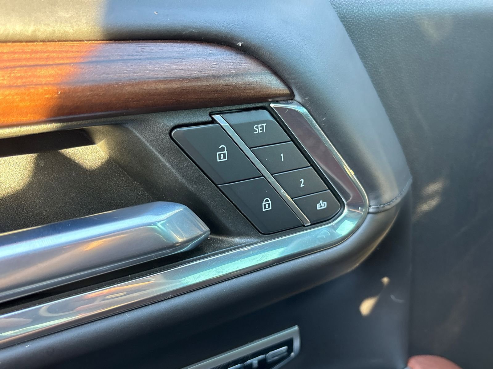 Used 2022 GMC Sierra 1500 Denali Ultimate image 23