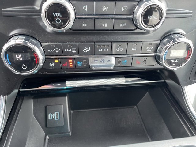 Used 2021 Ford F150 Lariat w/ Equipment Group 502A High image 30