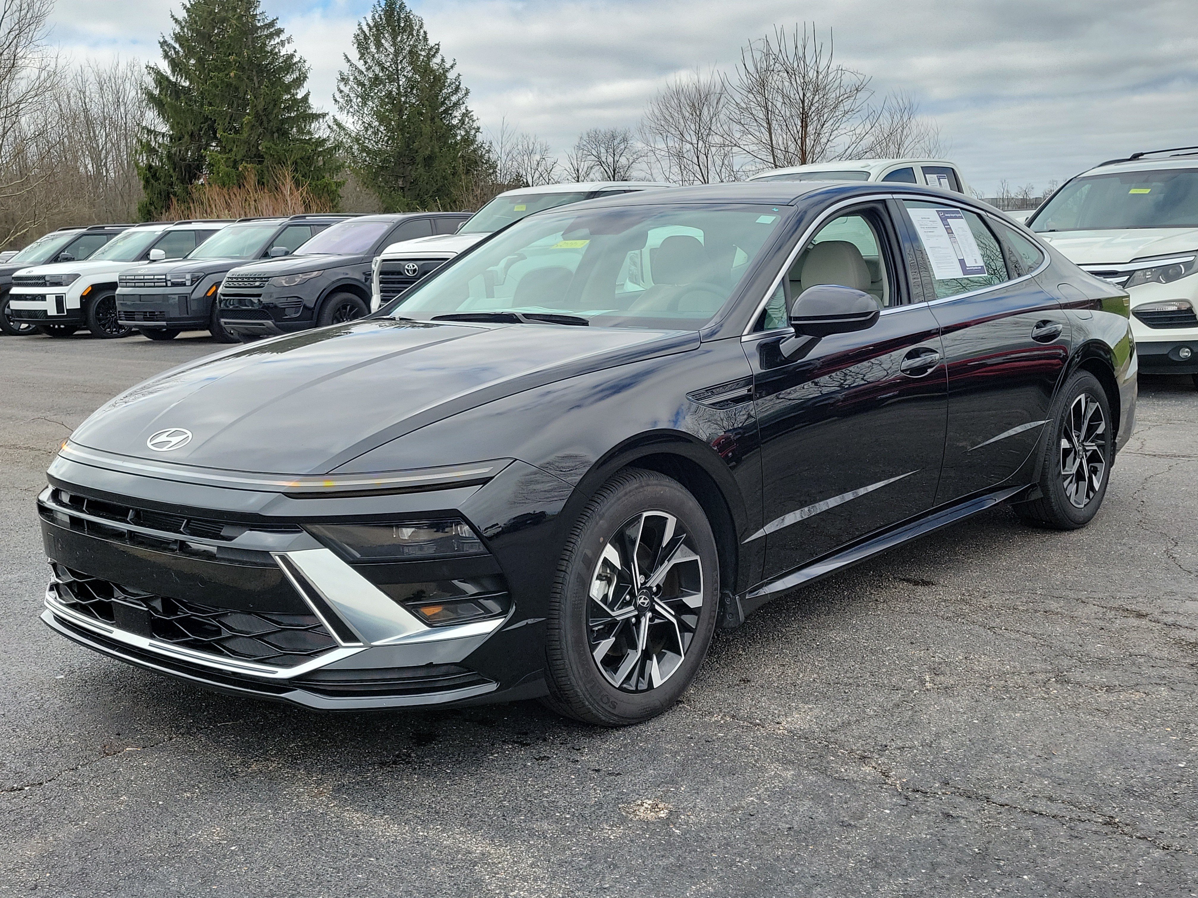 New 2025 Hyundai Sonata SEL AWD/4WD image 2