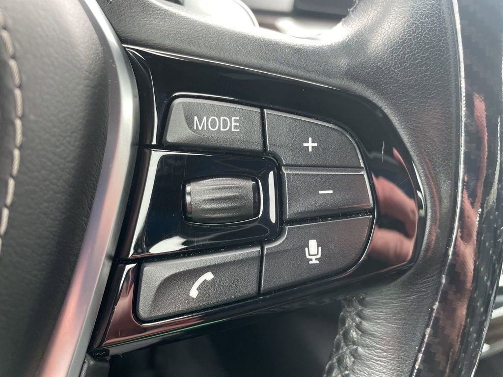 Used 2017 BMW 530i xDrive image 12