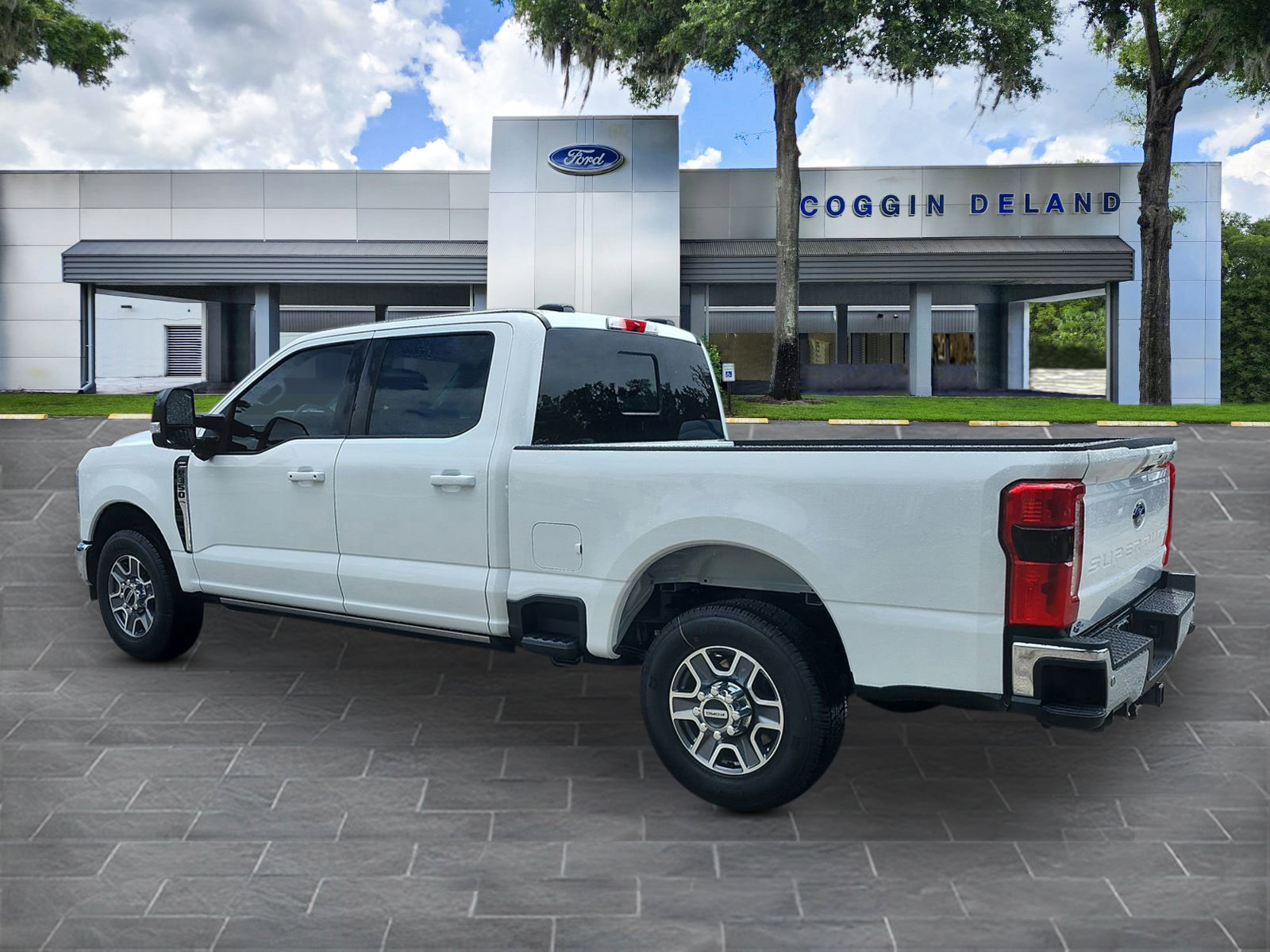 New 2026 Ford F350 Lariat image 3