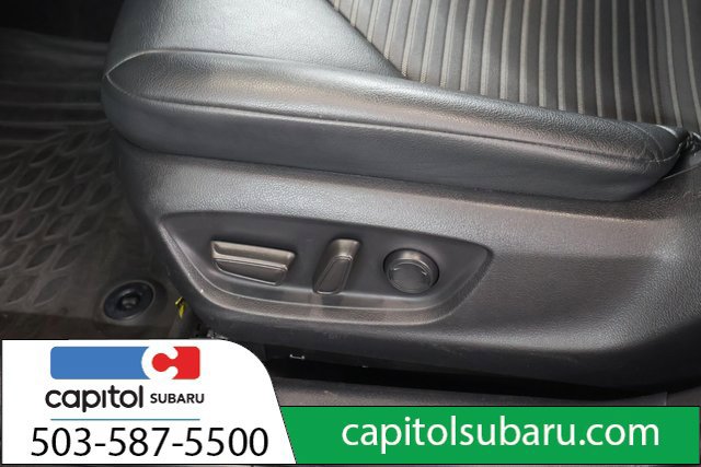 Used 2023 Toyota Camry SE FWD image 13