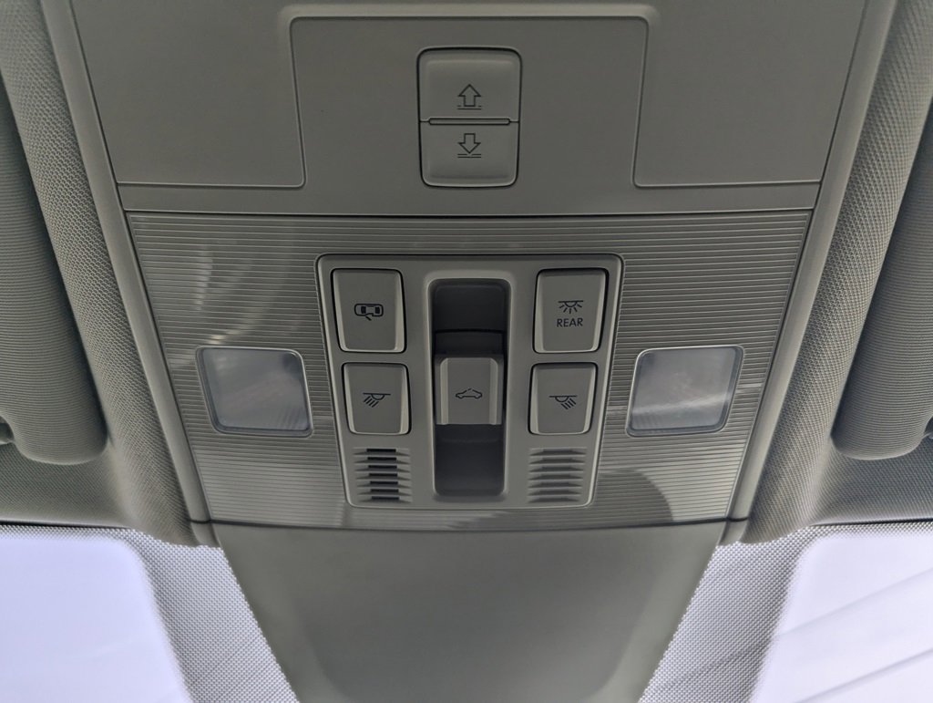 Used 2019 Volkswagen Atlas SEL Premium image 45