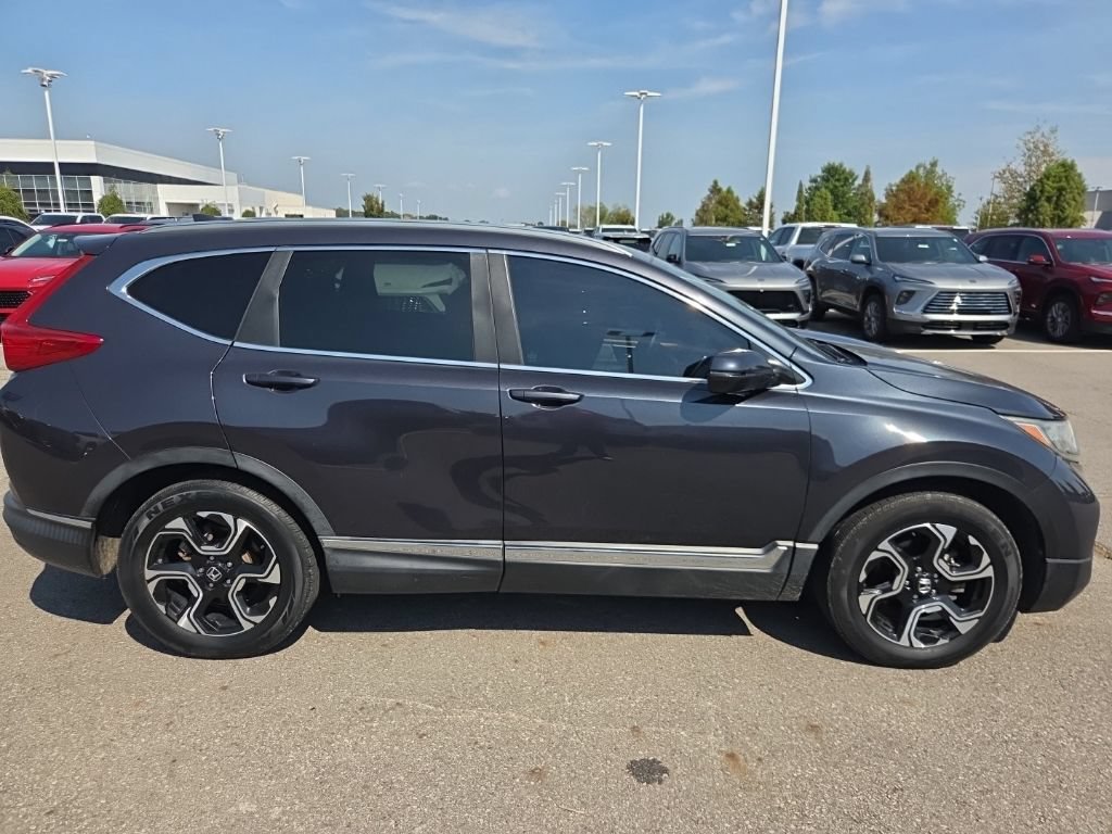 Used 2017 Honda CR-V Touring image 3
