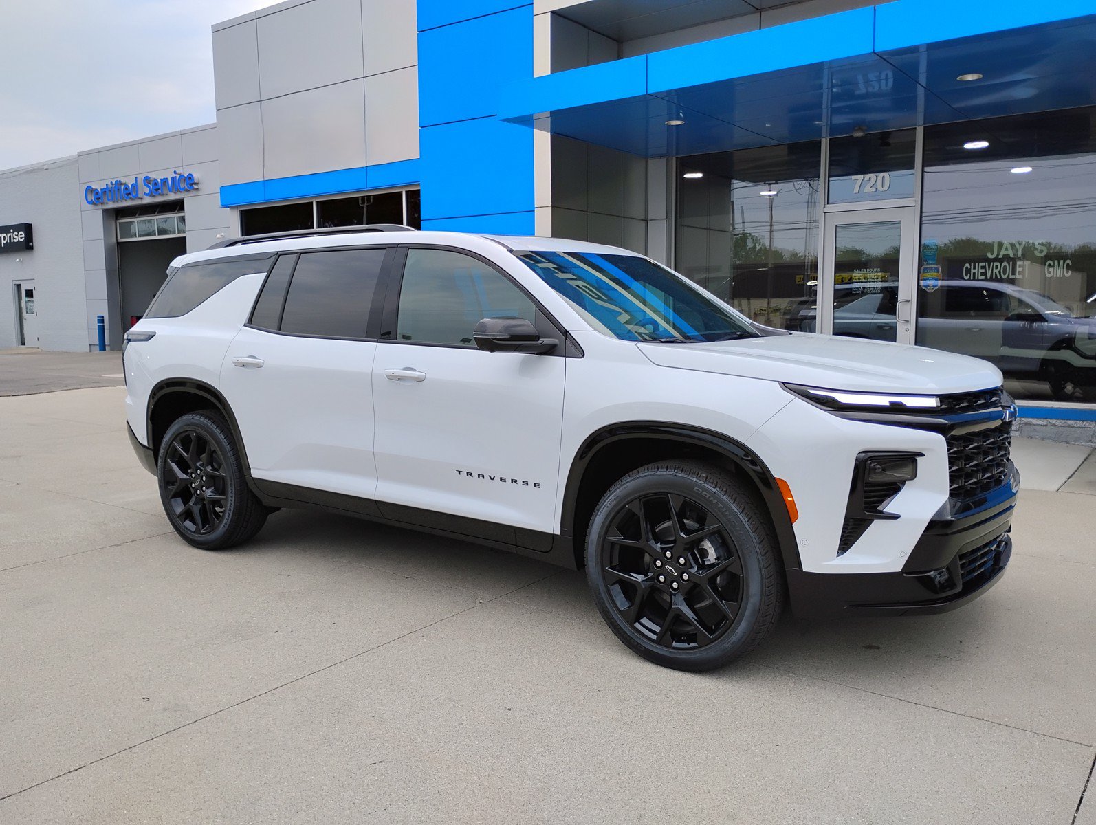New 2026 Chevrolet Traverse RS FWD image 4