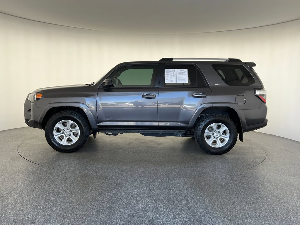 Used 2021 Toyota 4Runner SR5 AWD/4WD image 7