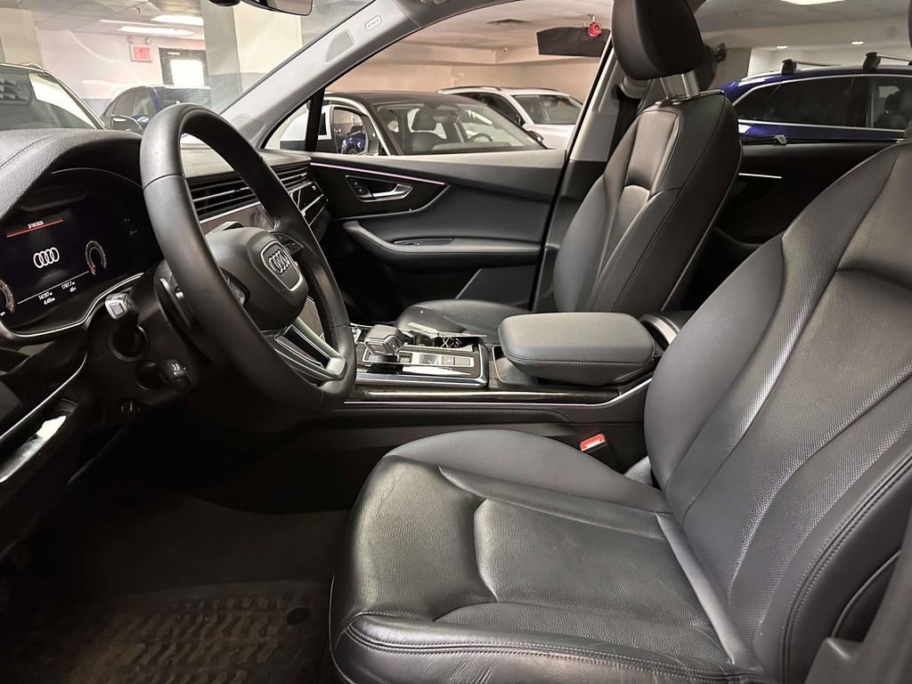 Used 2023 Audi Q7 3.0T Premium Plus image 16