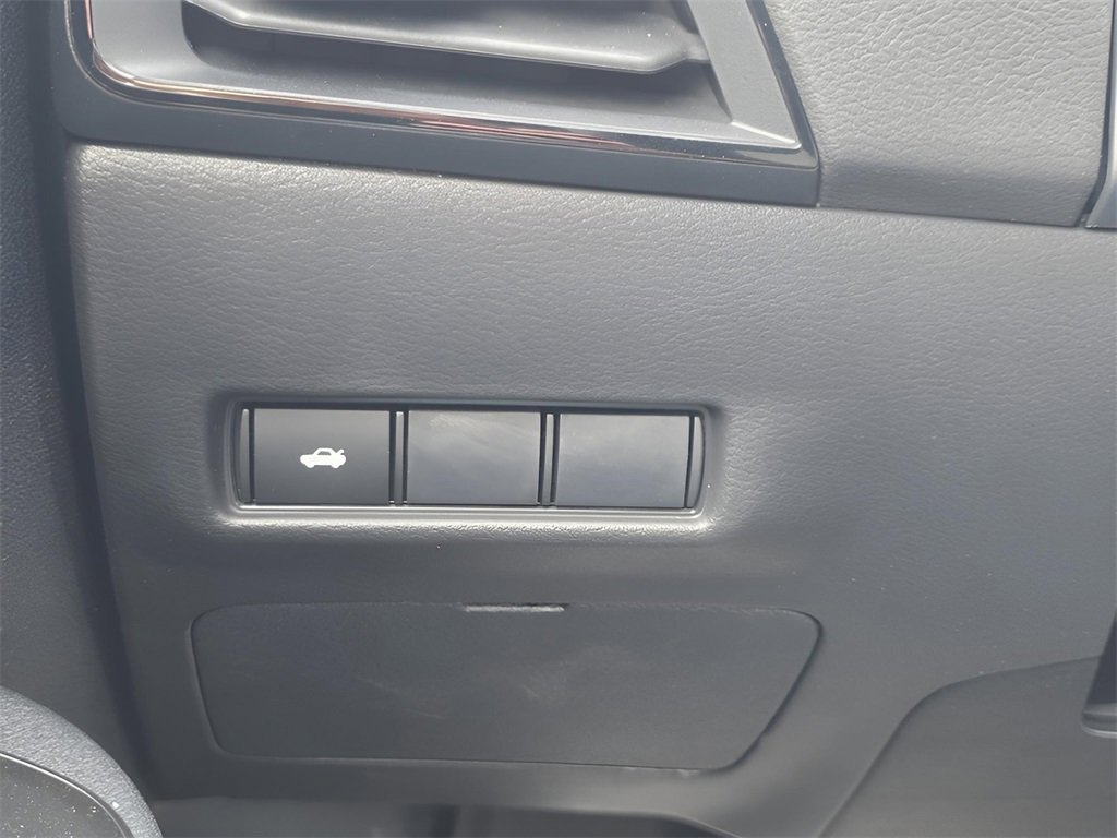 New 2026 Nissan Sentra SR image 21