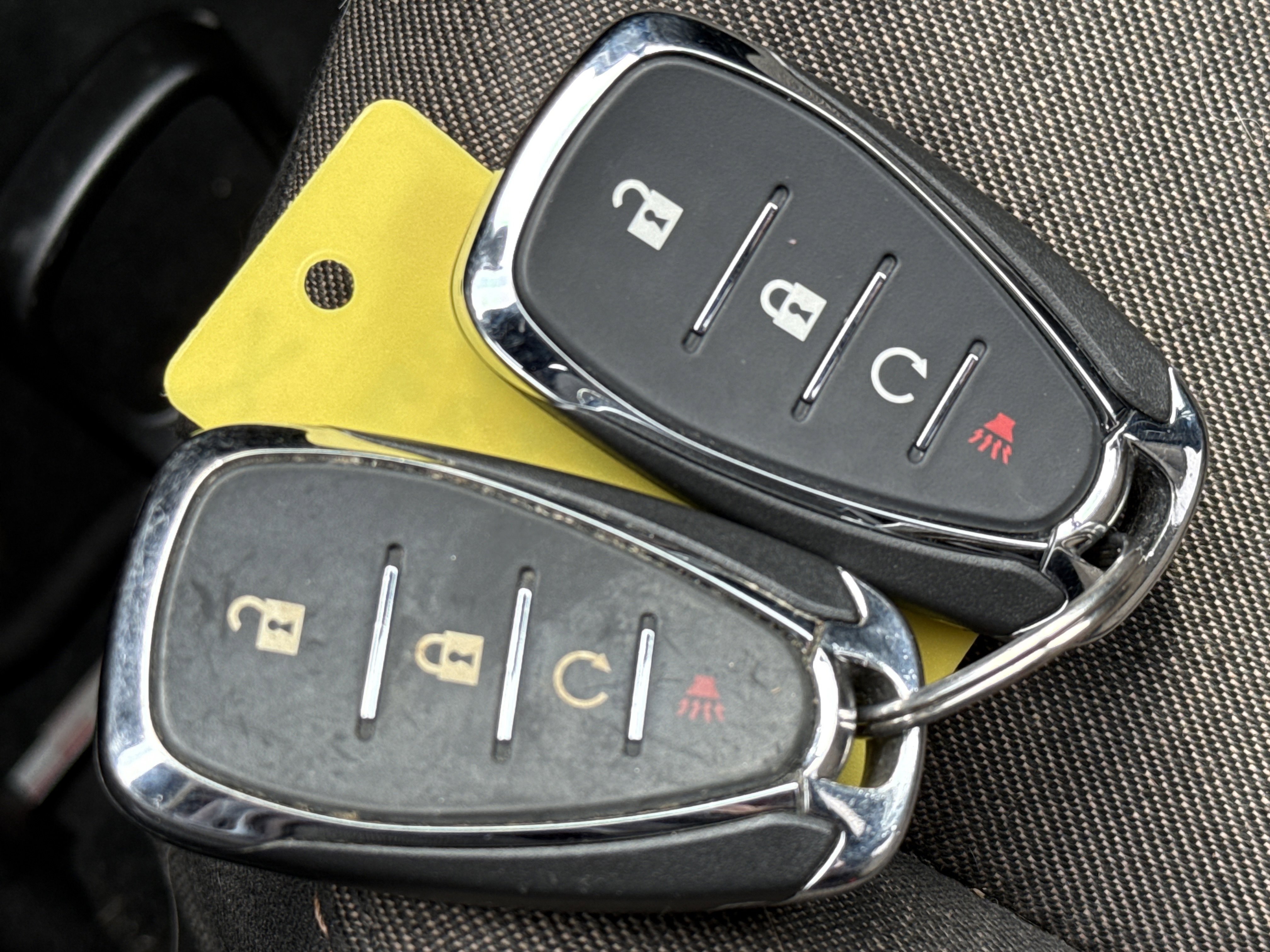 Used 2018 Chevrolet Equinox LT image 27