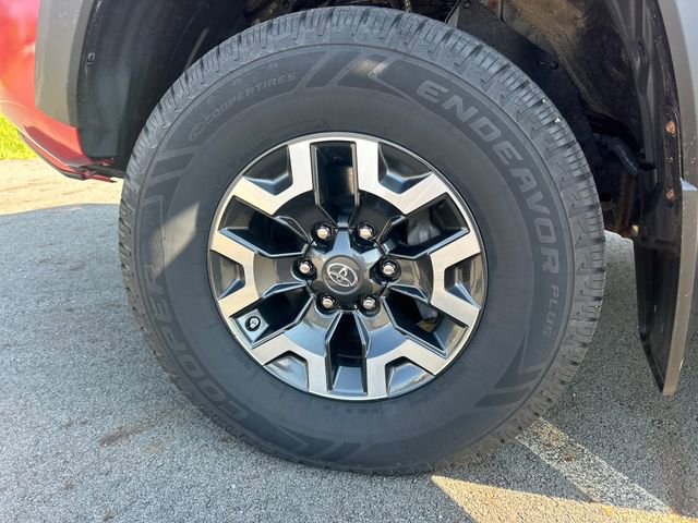 Used 2019 Toyota Tacoma TRD Off-Road AWD/4WD image 27