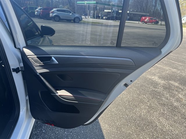 Used 2021 Volkswagen GTI Autobahn FWD image 29