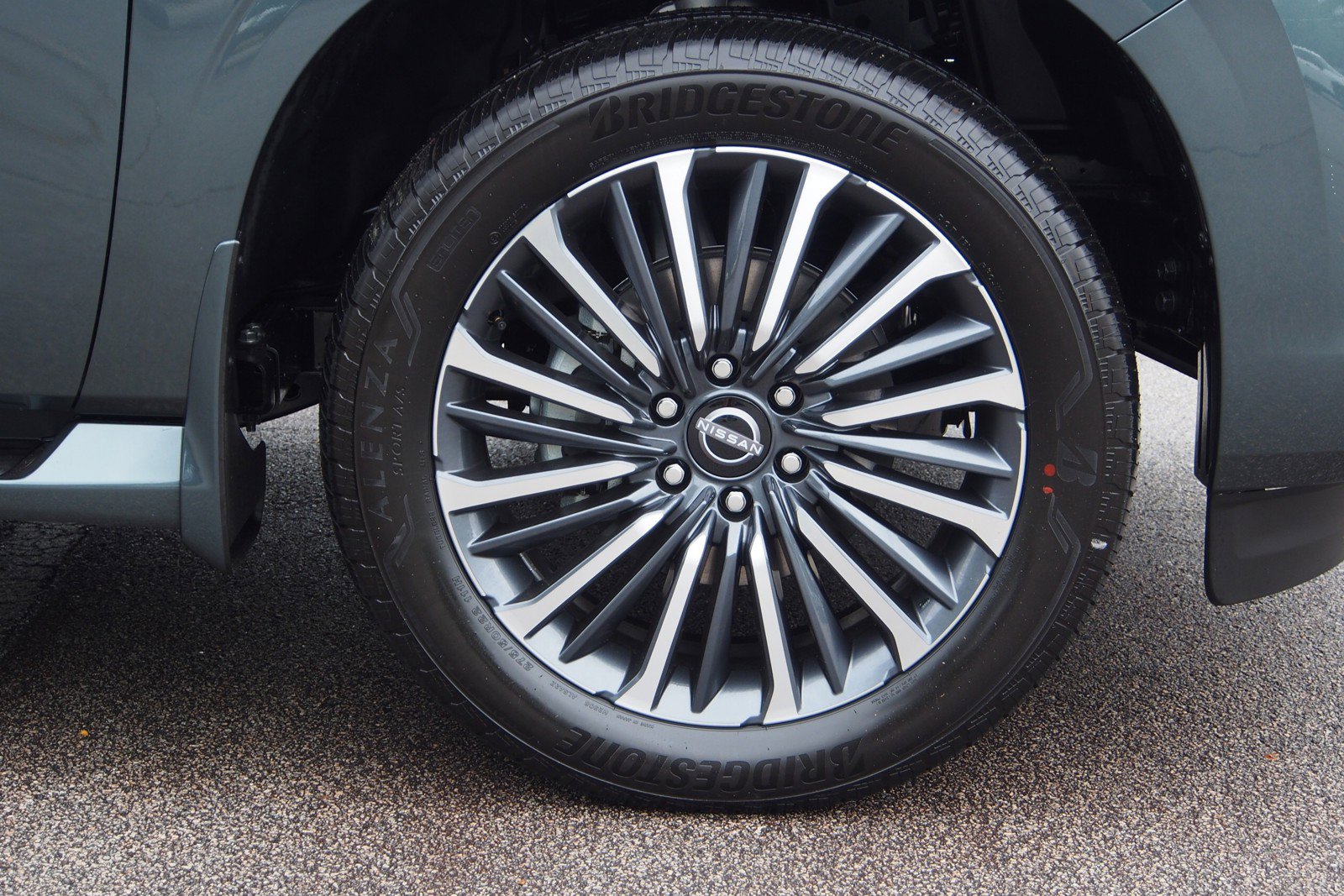 New 2026 Nissan Armada Platinum Reserve image 9