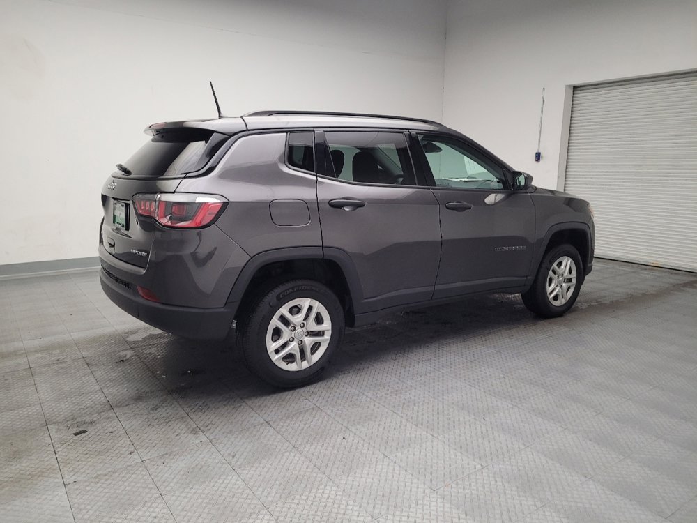 Used 2018 Jeep Compass Sport AWD/4WD image 10