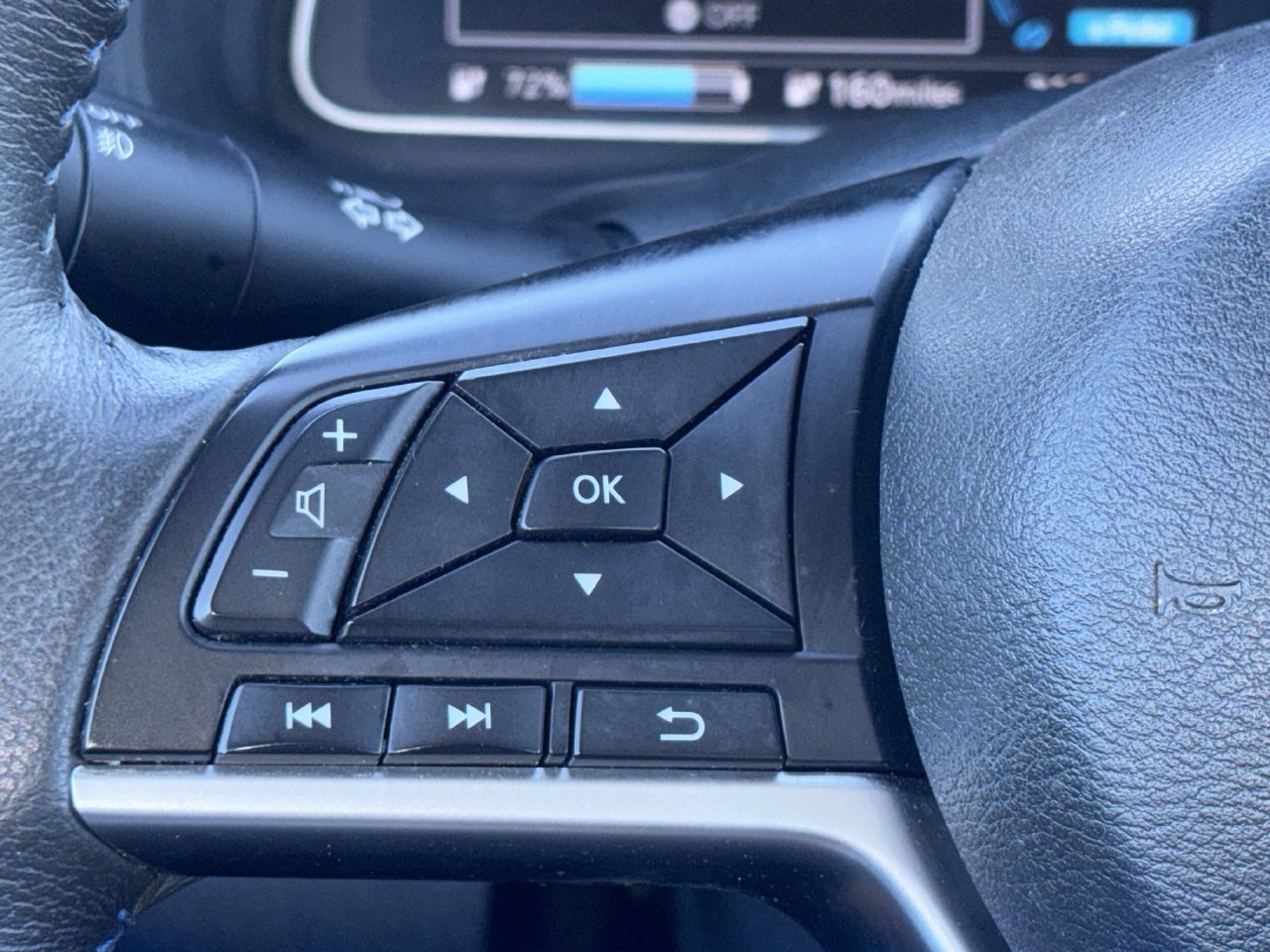 Certified 2023 Nissan Leaf SV Plus FWD image 10