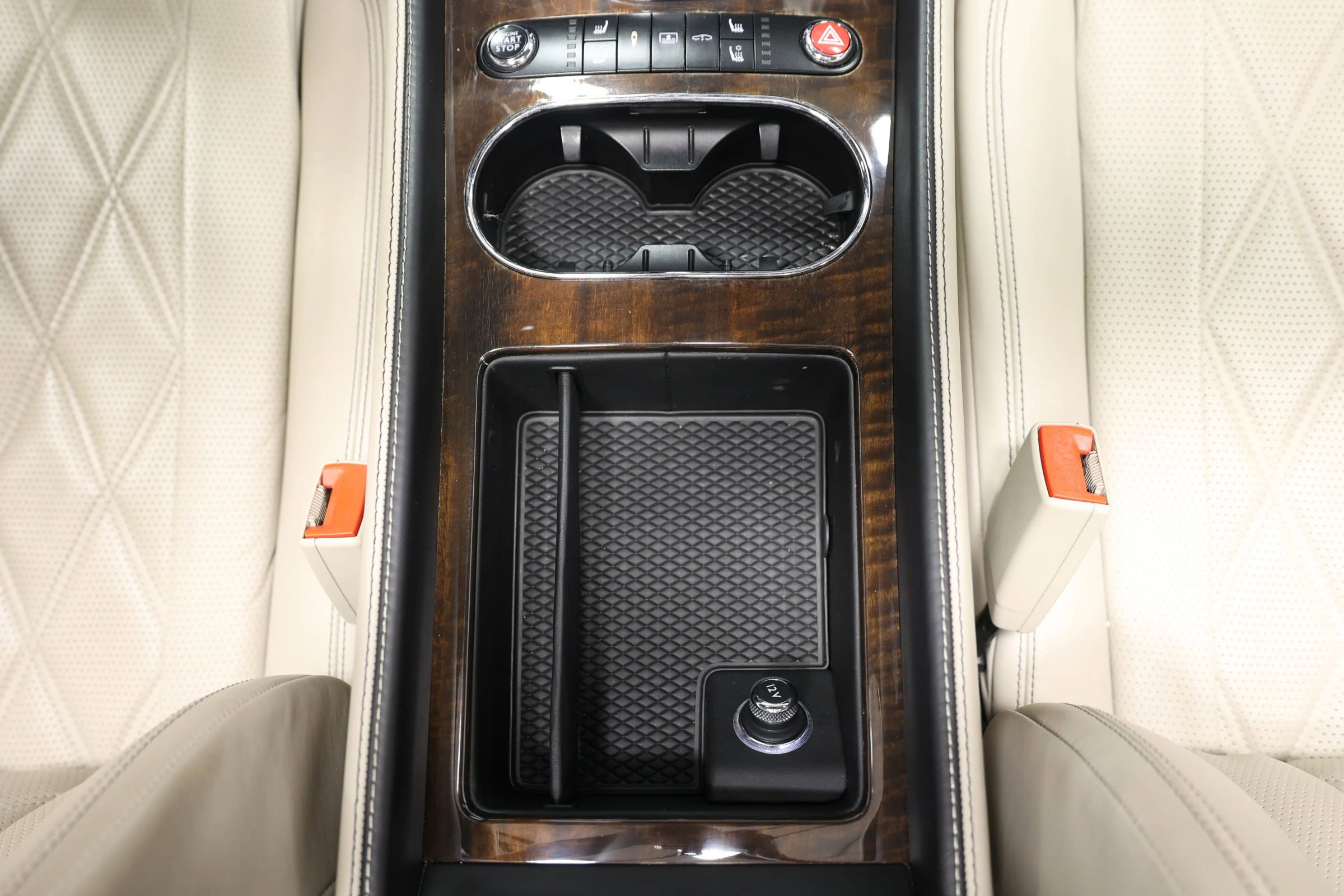 Used 2014 Bentley Flying Spur W12 AWD/4WD image 45