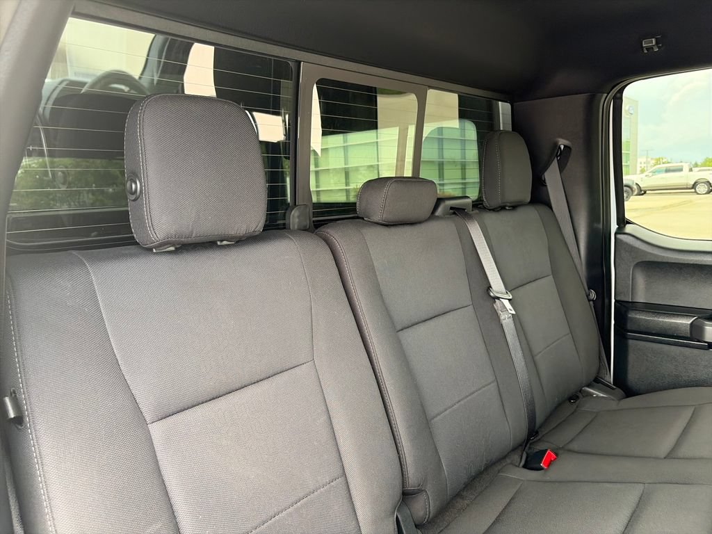 Used 2019 Ford F150 XLT w/ Equipment Group 302A Luxury AWD/4WD image 19
