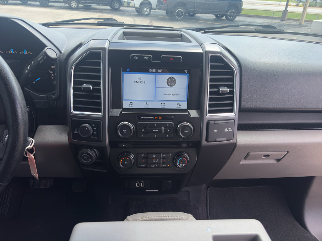 Used 2016 Ford F150 XLT w/ Equipment Group 302A Luxury AWD/4WD image 20