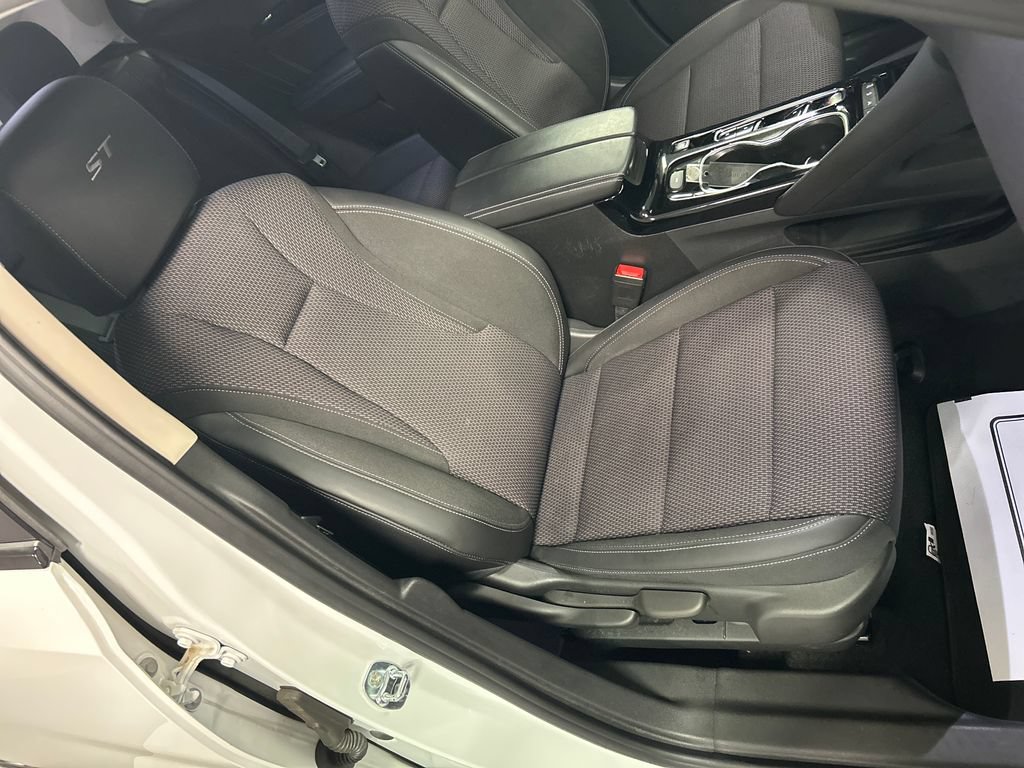 Used 2023 Buick Envision Preferred w/ Sport Touring Package AWD/4WD image 25