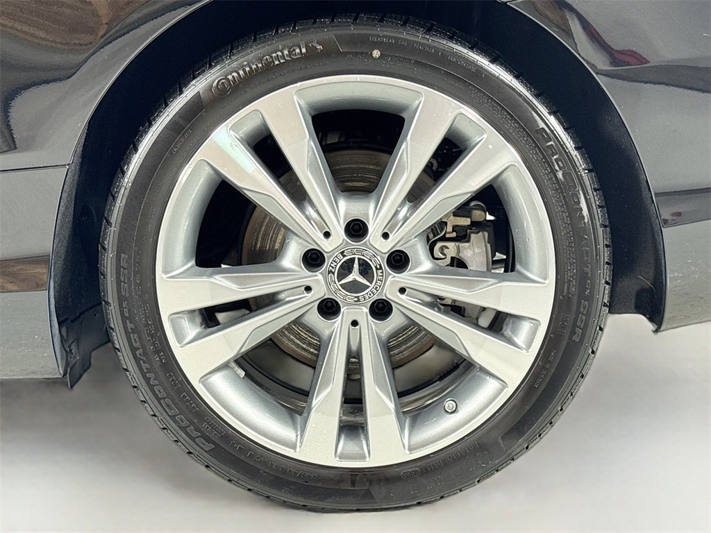 Used 2023 Mercedes-Benz C 300 4MATIC Cabriolet w/ Parking Assistance Package image 11