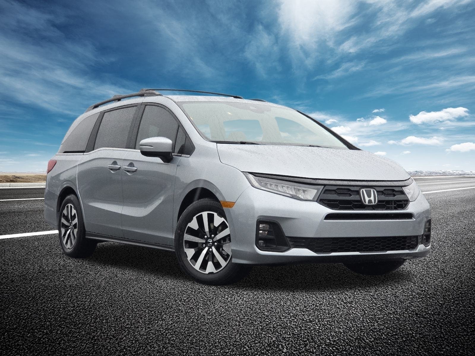 Certified 2026 Honda Odyssey EX-L image 2