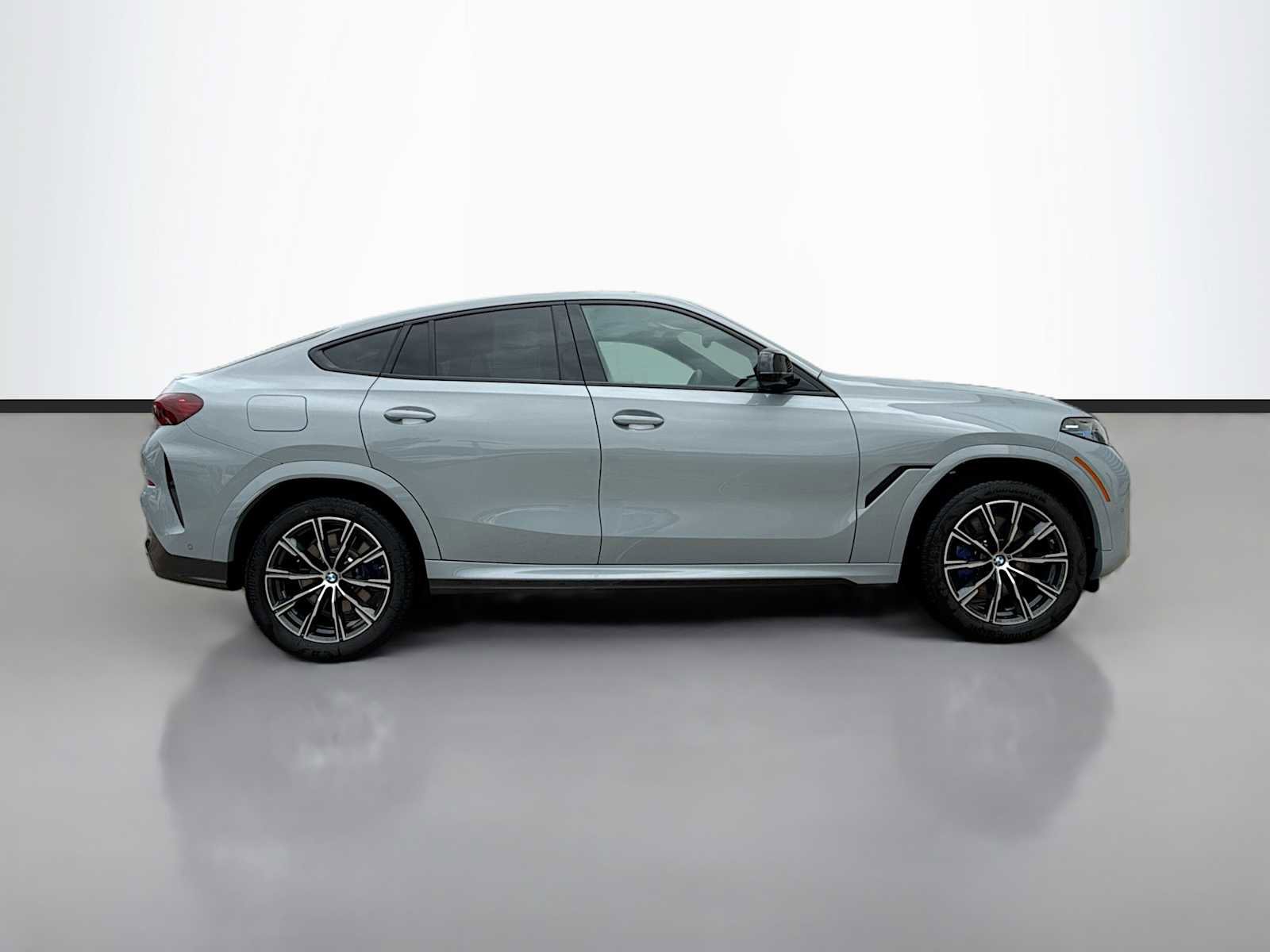 Certified 2026 BMW X6 M60i AWD/4WD image 7