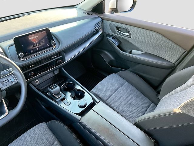 Used 2023 Nissan Rogue SV AWD/4WD image 22