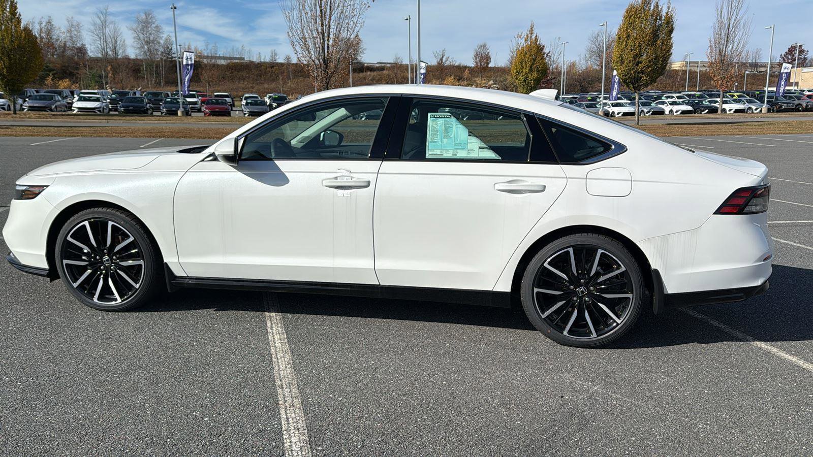 New 2025 Honda Accord Touring image 10