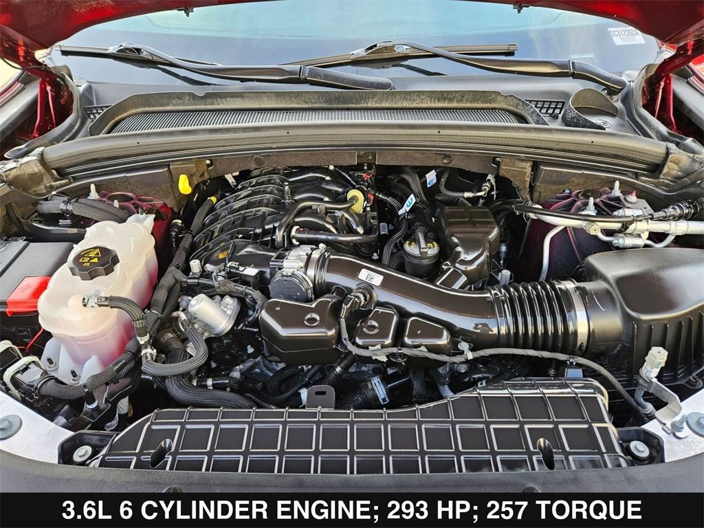 Used 2024 Jeep Grand Cherokee L Laredo image 37