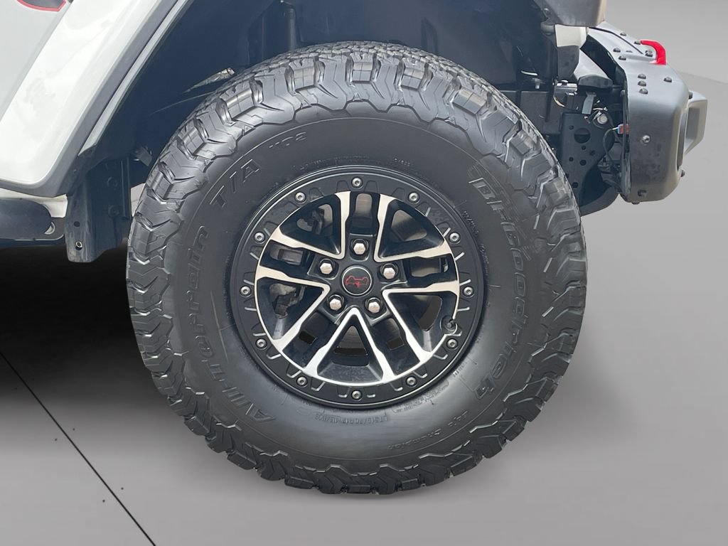 Used 2024 Jeep Wrangler Unlimited Rubicon AWD/4WD image 9