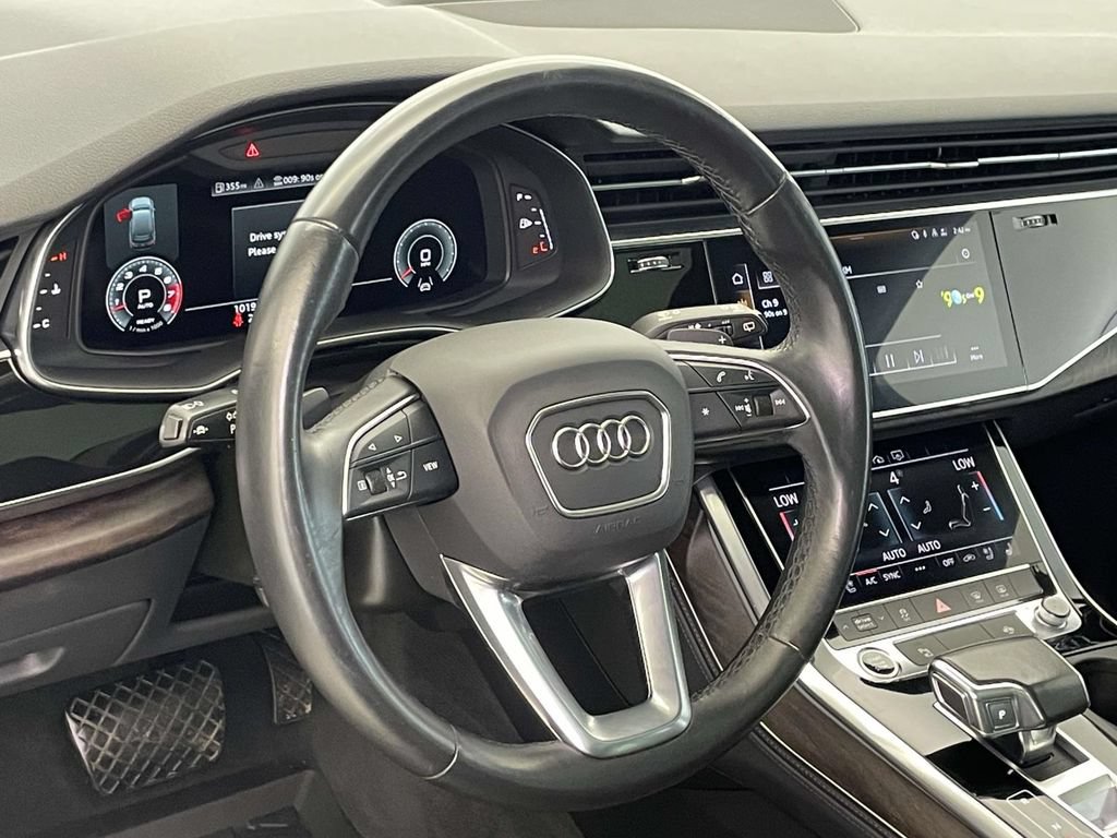 Used 2021 Audi Q7 3.0T Premium Plus w/ Executive Package AWD/4WD image 4